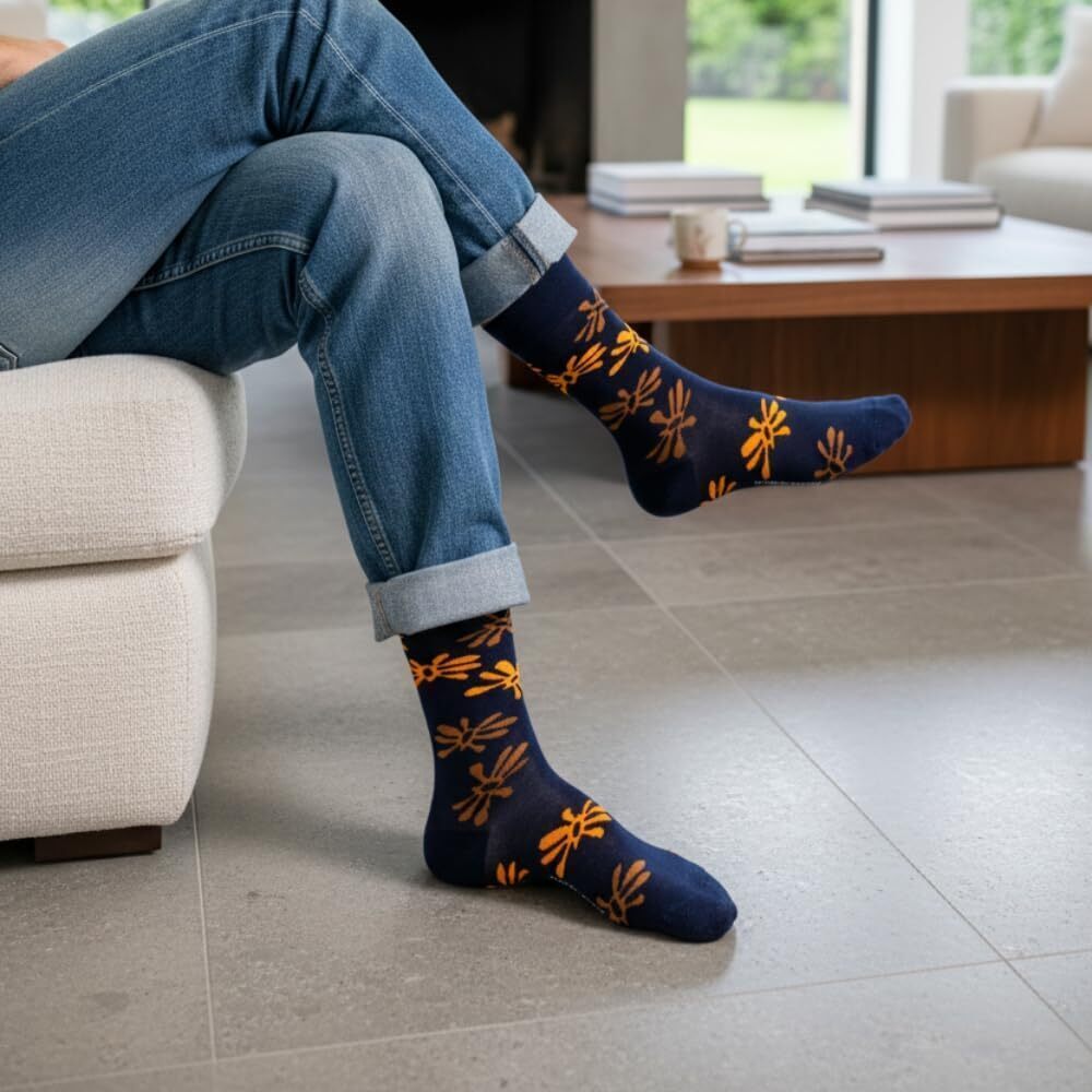 Love Sock Company Men's Navy/Orange Flower Socks 7-12 NWT - Picture 5 of 7